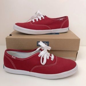 Keds Red Canvas Sneaker 6.5